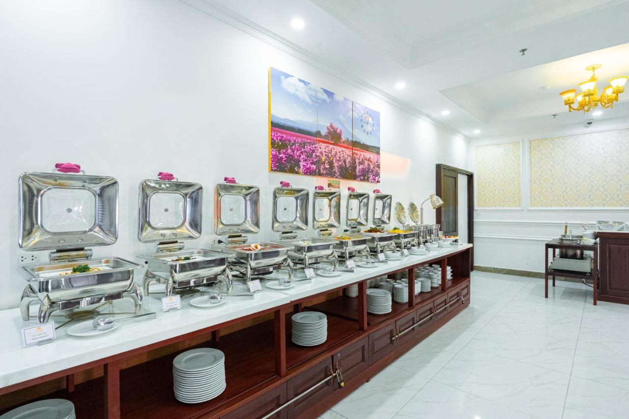 Bonjour Nha Trang Hotel Екстериор снимка