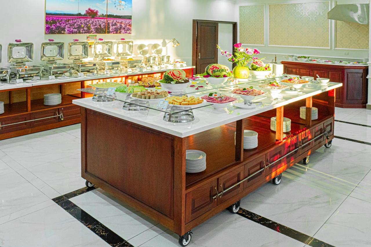 Bonjour Nha Trang Hotel Екстериор снимка