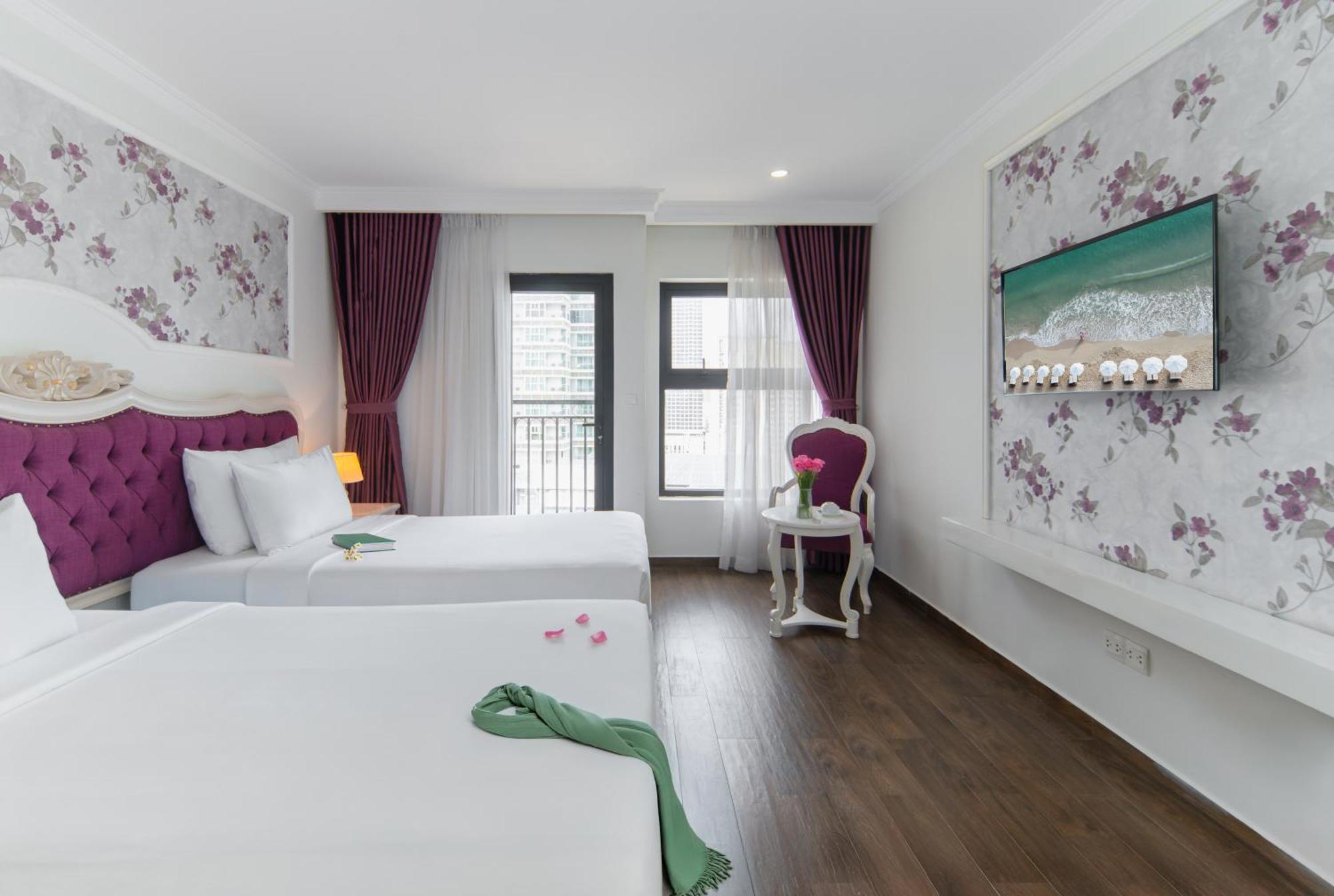 Bonjour Nha Trang Hotel Екстериор снимка