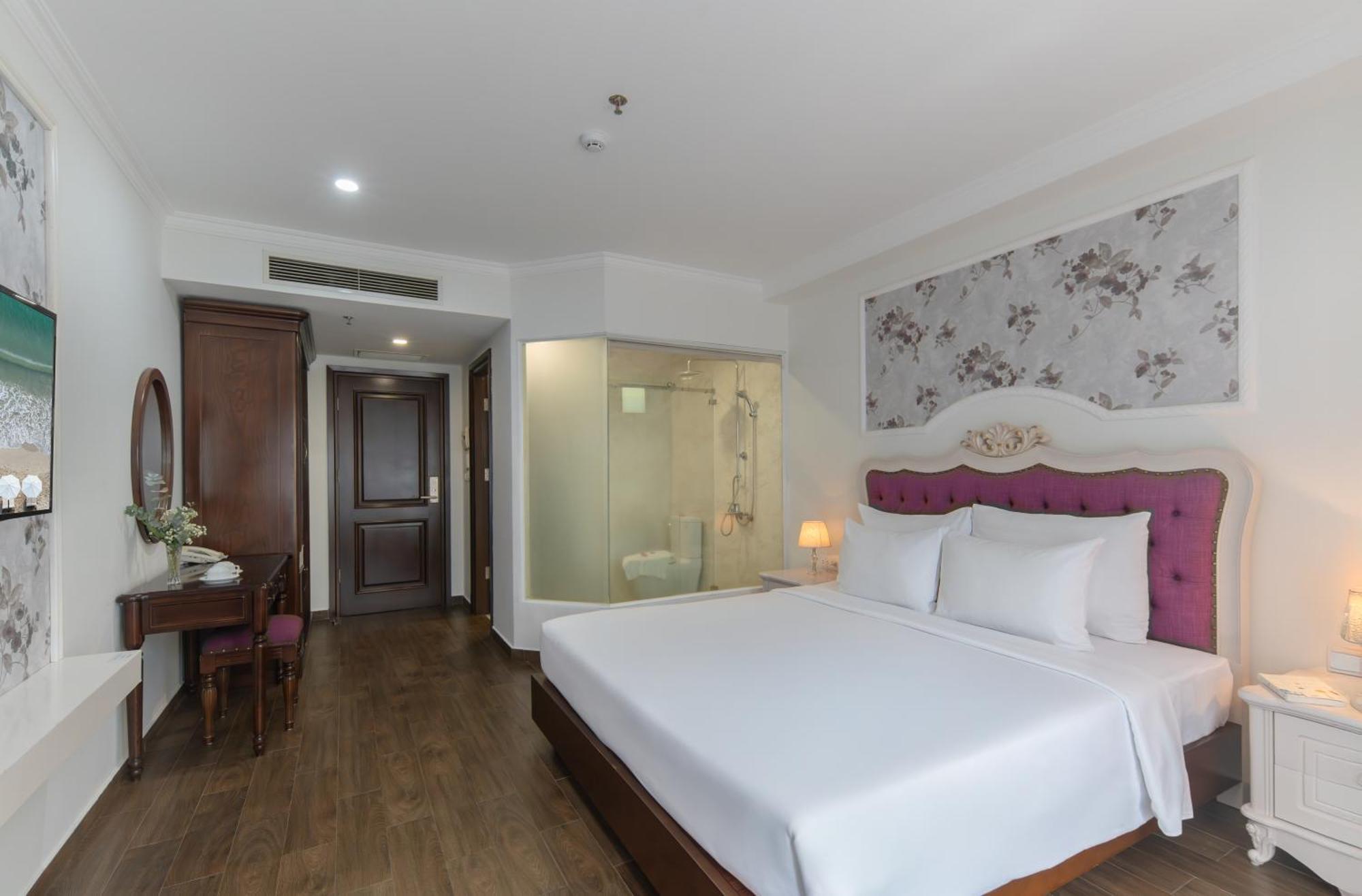Bonjour Nha Trang Hotel Екстериор снимка