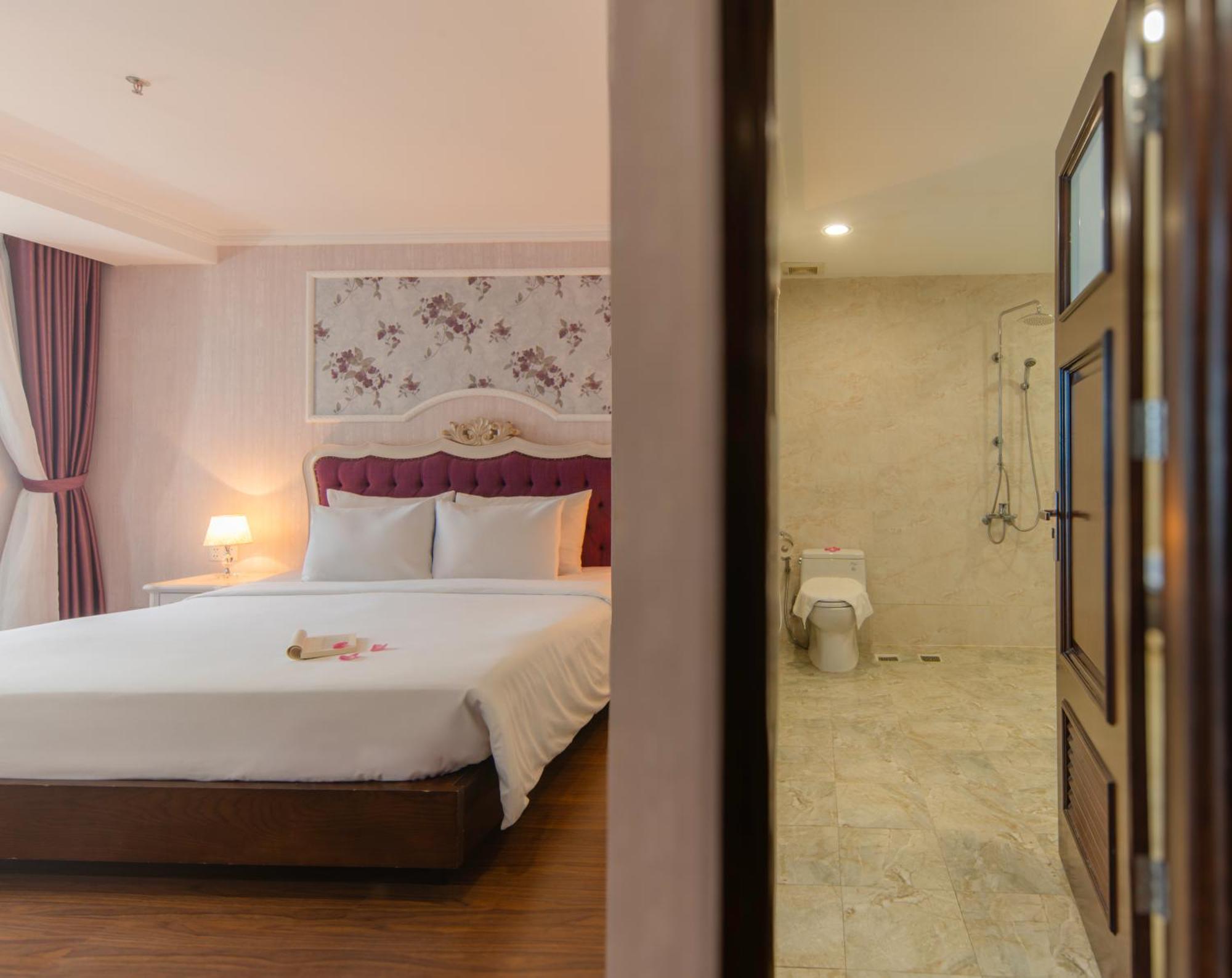 Bonjour Nha Trang Hotel Екстериор снимка