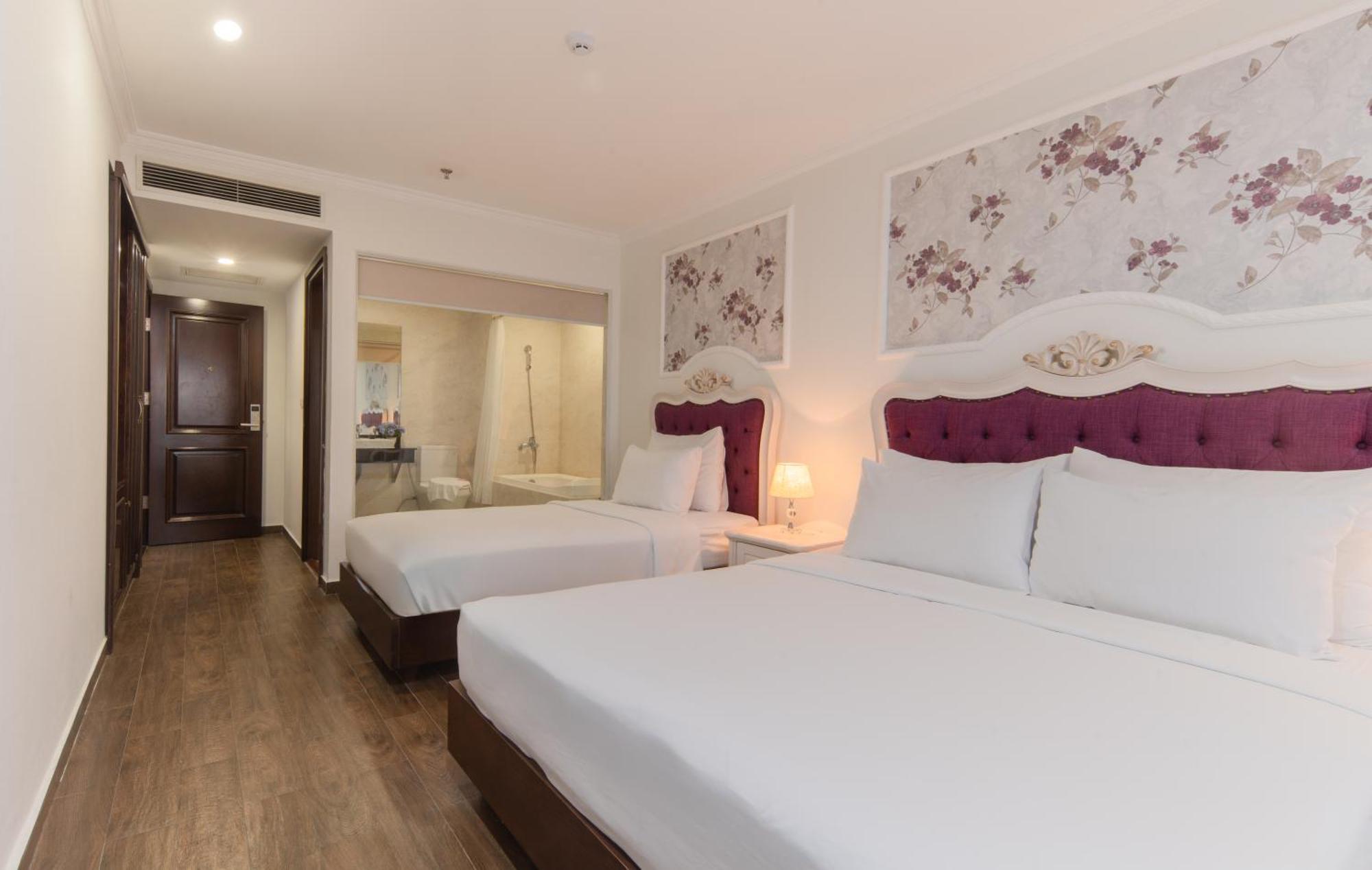 Bonjour Nha Trang Hotel Екстериор снимка